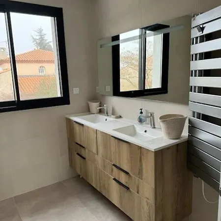 De Luxe Piscine Jacuzzi 빌라 페홀