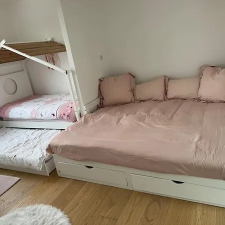 De Luxe Piscine Jacuzzi Willa